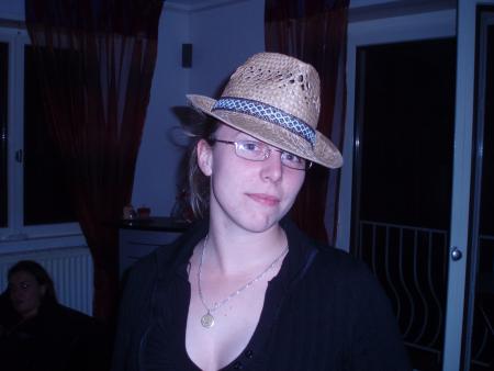 Moi aussi j'aime les chapeaux!