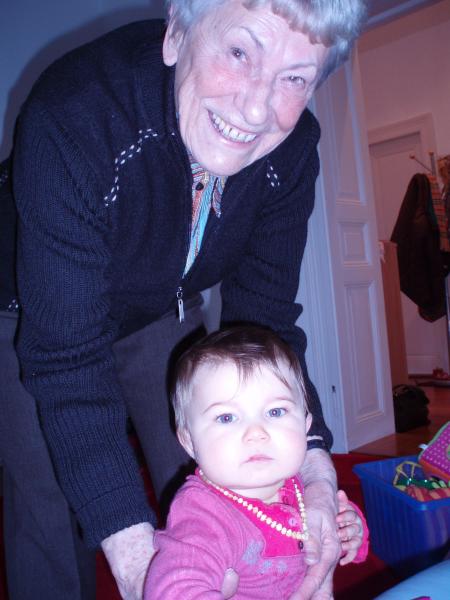 Ma super mamie et ma petite nièce