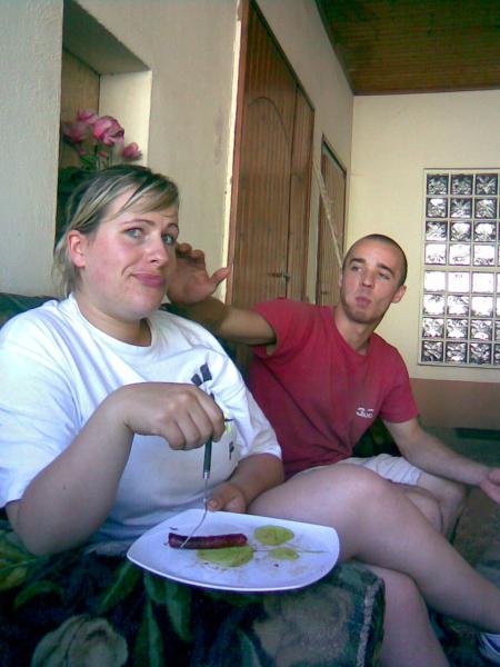 eliz et la merguez hummm ke c bon!!!!!!!!